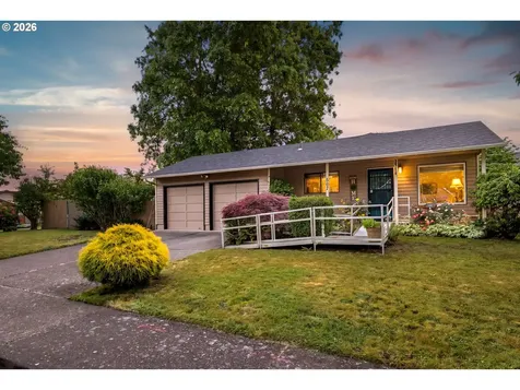667 SE 5th Avenue Canby OR 97013