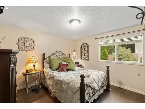 667 SE 5th Avenue Canby OR 97013