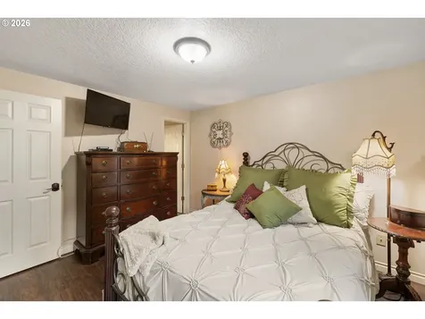 667 SE 5th Avenue Canby OR 97013
