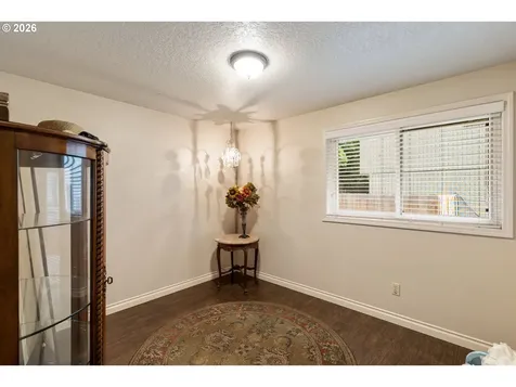 667 SE 5th Avenue Canby OR 97013
