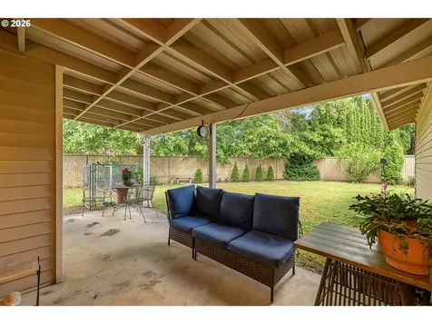 667 SE 5th Avenue Canby OR 97013