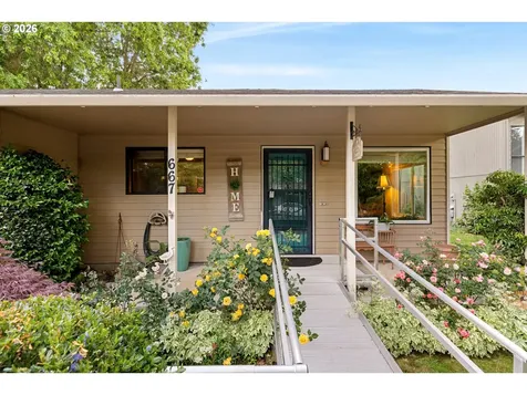 667 SE 5th Avenue Canby OR 97013