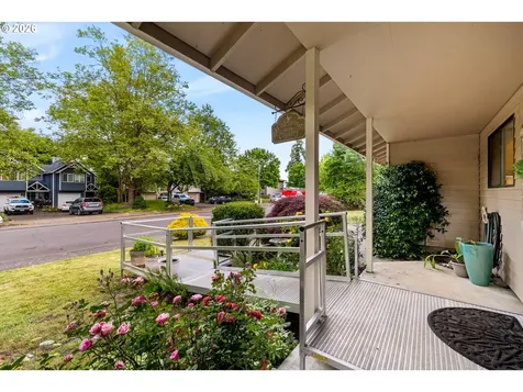 667 SE 5th Avenue Canby OR 97013