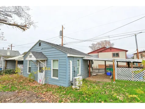 715 W 12th Street The Dalles OR 97058