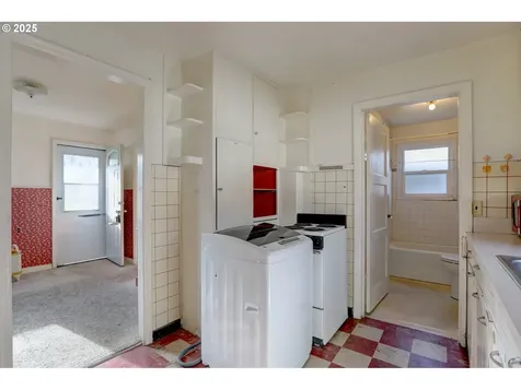 715 W 12th Street The Dalles OR 97058