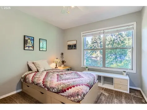 8570 SW Thoroughbred Place Beaverton OR 97008