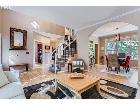 8570 SW Thoroughbred Place Beaverton OR 97008
