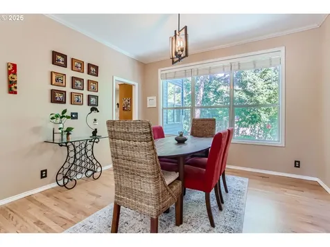 8570 SW Thoroughbred Place Beaverton OR 97008