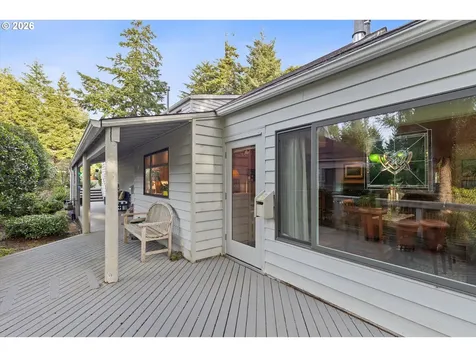 600 Island Drive Gleneden Beach OR 97388