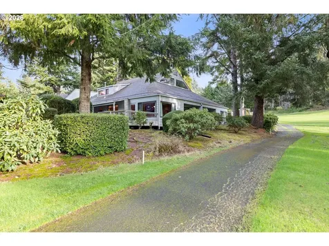 600 Island Drive Gleneden Beach OR 97388