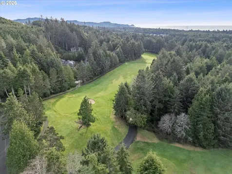 600 Island Drive Gleneden Beach OR 97388