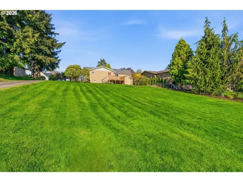 3323 Columbia Heights Road Longview WA 98632