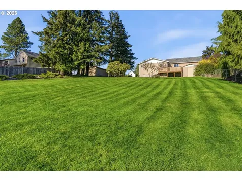 3323 Columbia Heights Road Longview WA 98632