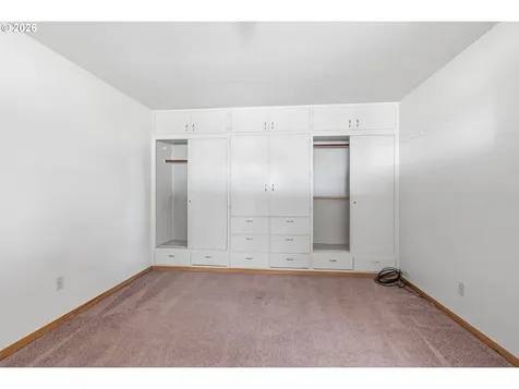 3323 Columbia Heights Road Longview WA 98632