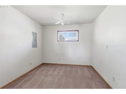3323 Columbia Heights Road Longview WA 98632
