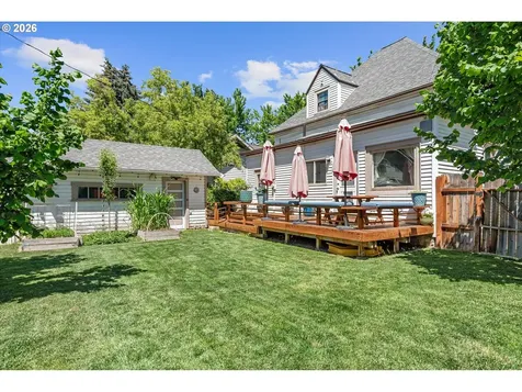 2525 1st Street Baker City OR 97814