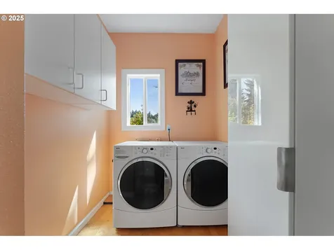 4844 SW 45th Avenue Portland OR 97221