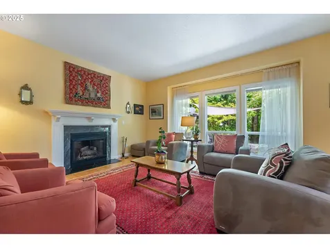 4844 SW 45th Avenue Portland OR 97221