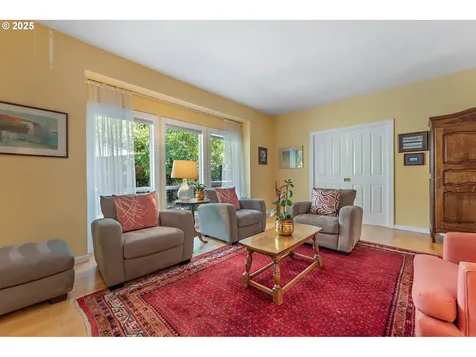 4844 SW 45th Avenue Portland OR 97221
