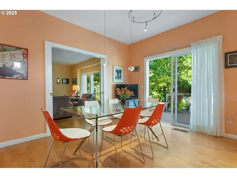 4844 SW 45th Avenue Portland OR 97221