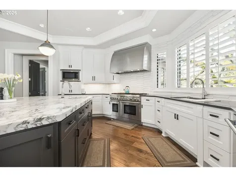 13912 Goodall Road Lake Oswego OR 97034