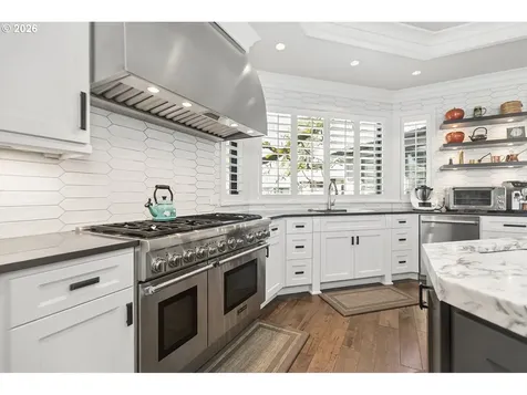 13912 Goodall Road Lake Oswego OR 97034