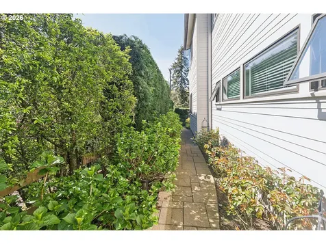 13912 Goodall Road Lake Oswego OR 97034