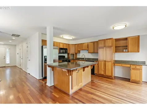 17703 SW Heatherwood Lane Sherwood OR 97140