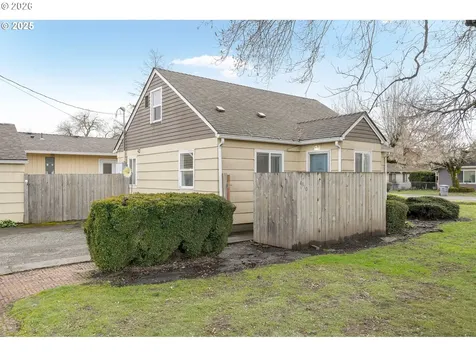 836 Eldin Avenue Salem OR 97317