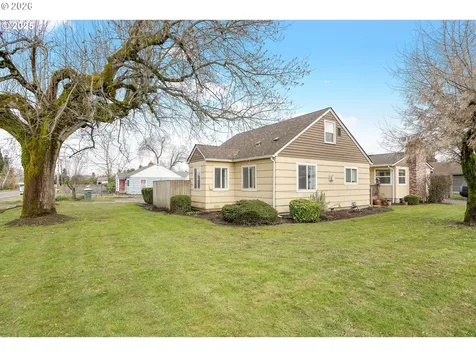 836 Eldin Avenue Salem OR 97317