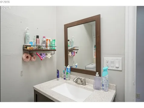 836 Eldin Avenue Salem OR 97317