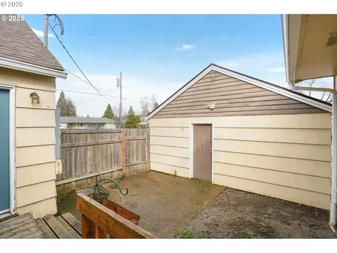 836 Eldin Avenue Salem OR 97317