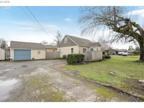 836 Eldin Avenue Salem OR 97317