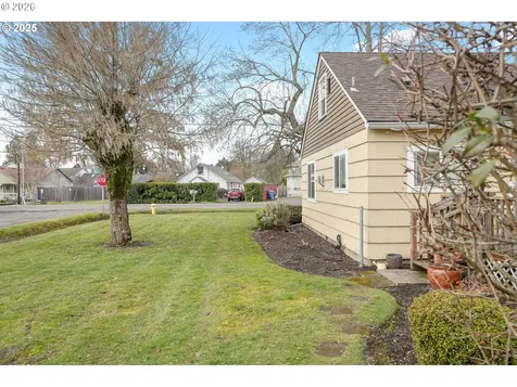 836 Eldin Avenue Salem OR 97317