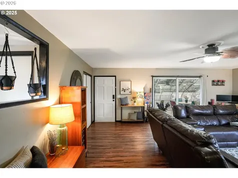 836 Eldin Avenue Salem OR 97317