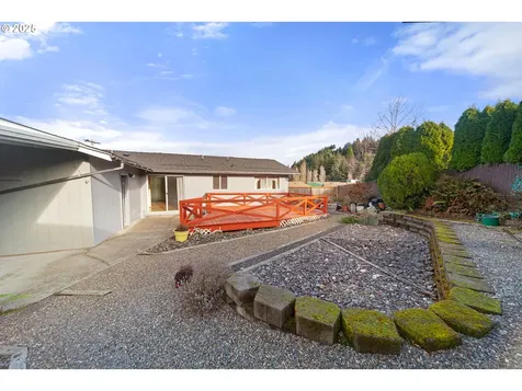 125 Holly Court Reedsport OR 97467