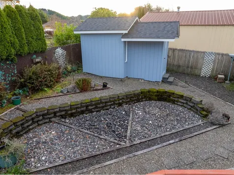 125 Holly Court Reedsport OR 97467