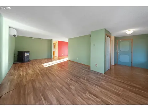 125 Holly Court Reedsport OR 97467