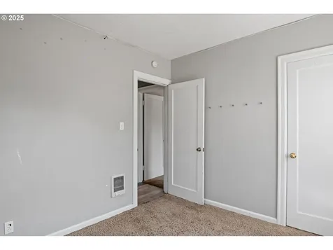 517 22nd Avenue Longview WA 98632