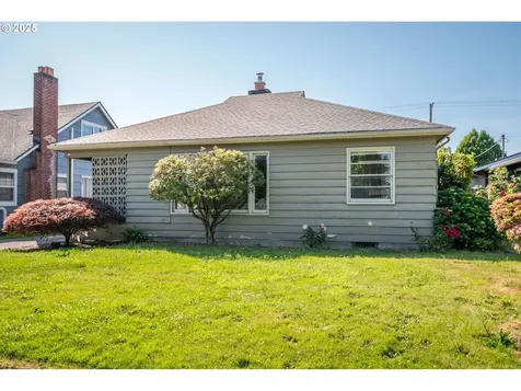 517 22nd Avenue Longview WA 98632