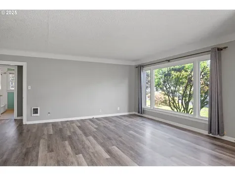 517 22nd Avenue Longview WA 98632