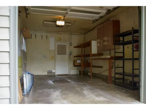 4715 SE Gladstone Street Portland OR 97206