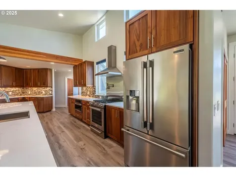 760 Carter Street SW Bandon OR 97411