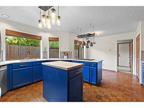 6850 SW 184th Avenue Beaverton OR 97007