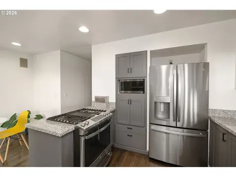 3505 SW Dosch Road Portland OR 97239