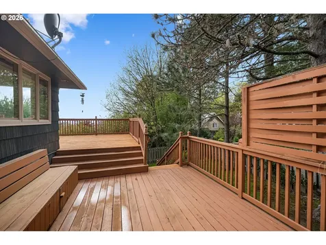 3505 SW Dosch Road Portland OR 97239