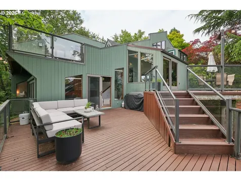 910 SW Canning Street Portland OR 97201