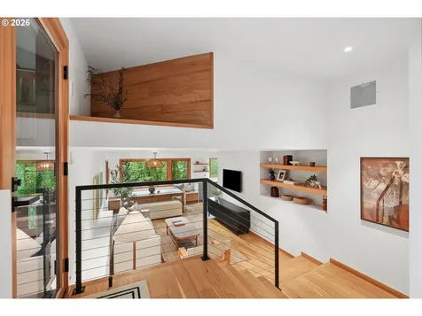 910 SW Canning Street Portland OR 97201
