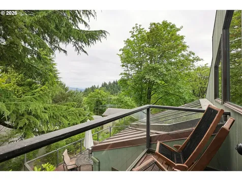 910 SW Canning Street Portland OR 97201