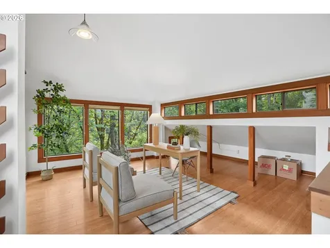910 SW Canning Street Portland OR 97201